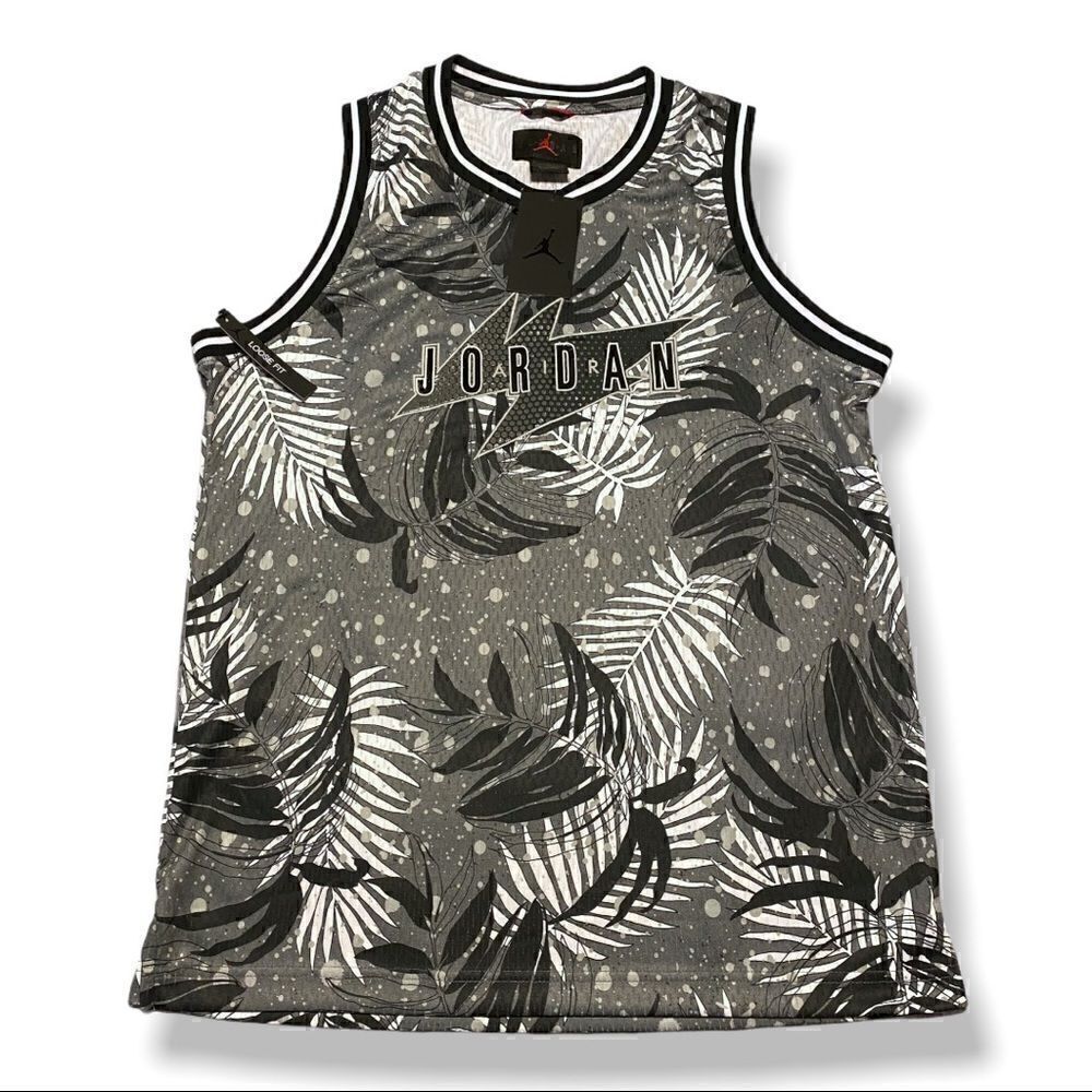 Nike Air Jordan Wings “Floral” Jersey Top size Medium